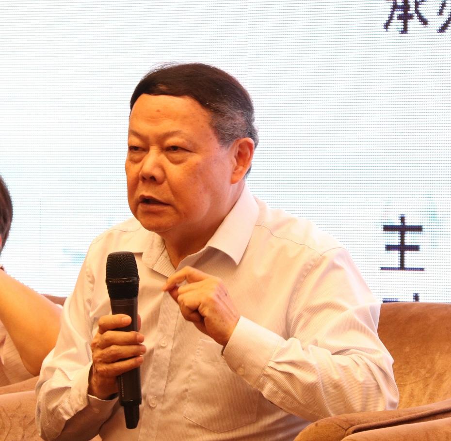 7李宗桂教授发言.jpg